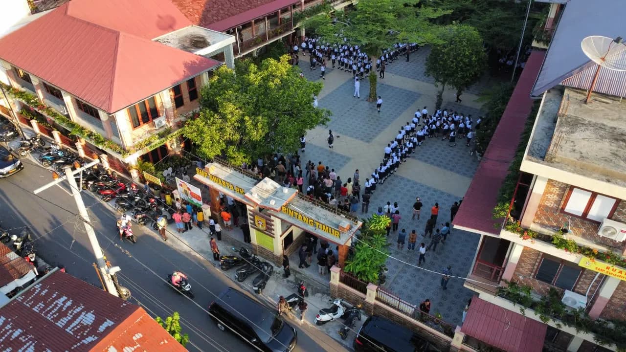 MPLS Hari Pertama: Upacara Pembukaan, Pengenalan Sekolah, dan Pembentukan Karakter Peserta Didik 2