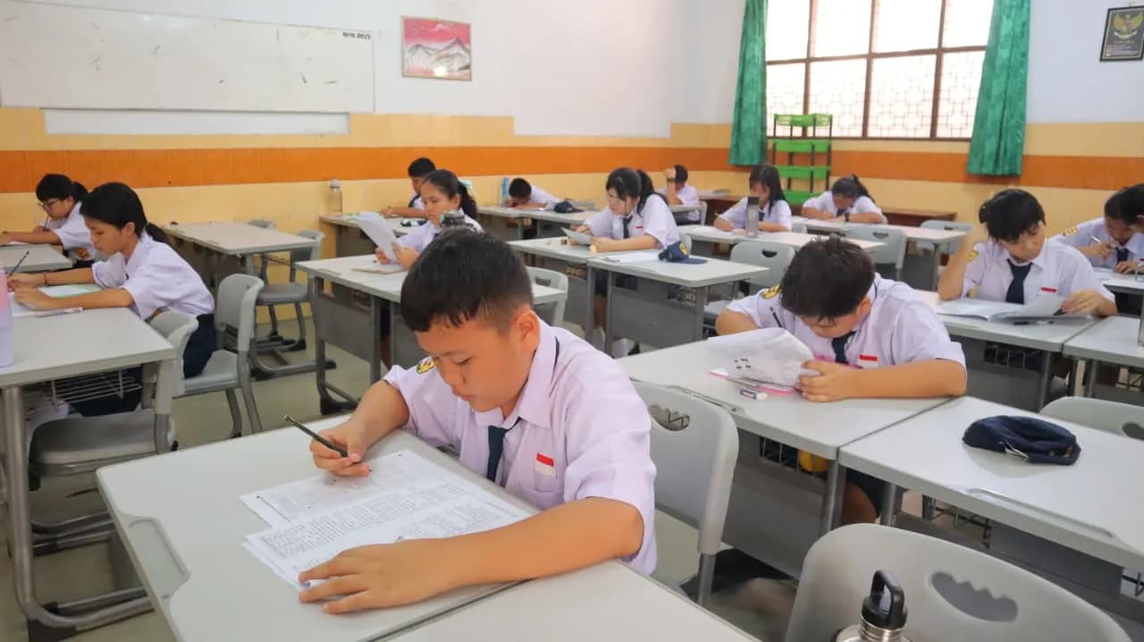 MPLS Hari Pertama: Upacara Pembukaan, Pengenalan Sekolah, dan Pembentukan Karakter Peserta Didik 7