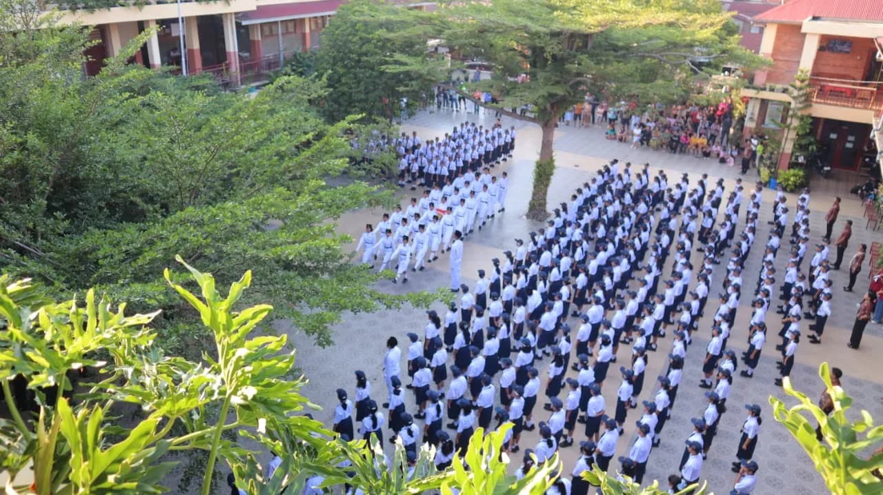 MPLS Hari Pertama: Upacara Pembukaan, Pengenalan Sekolah, dan Pembentukan Karakter Peserta Didik 5