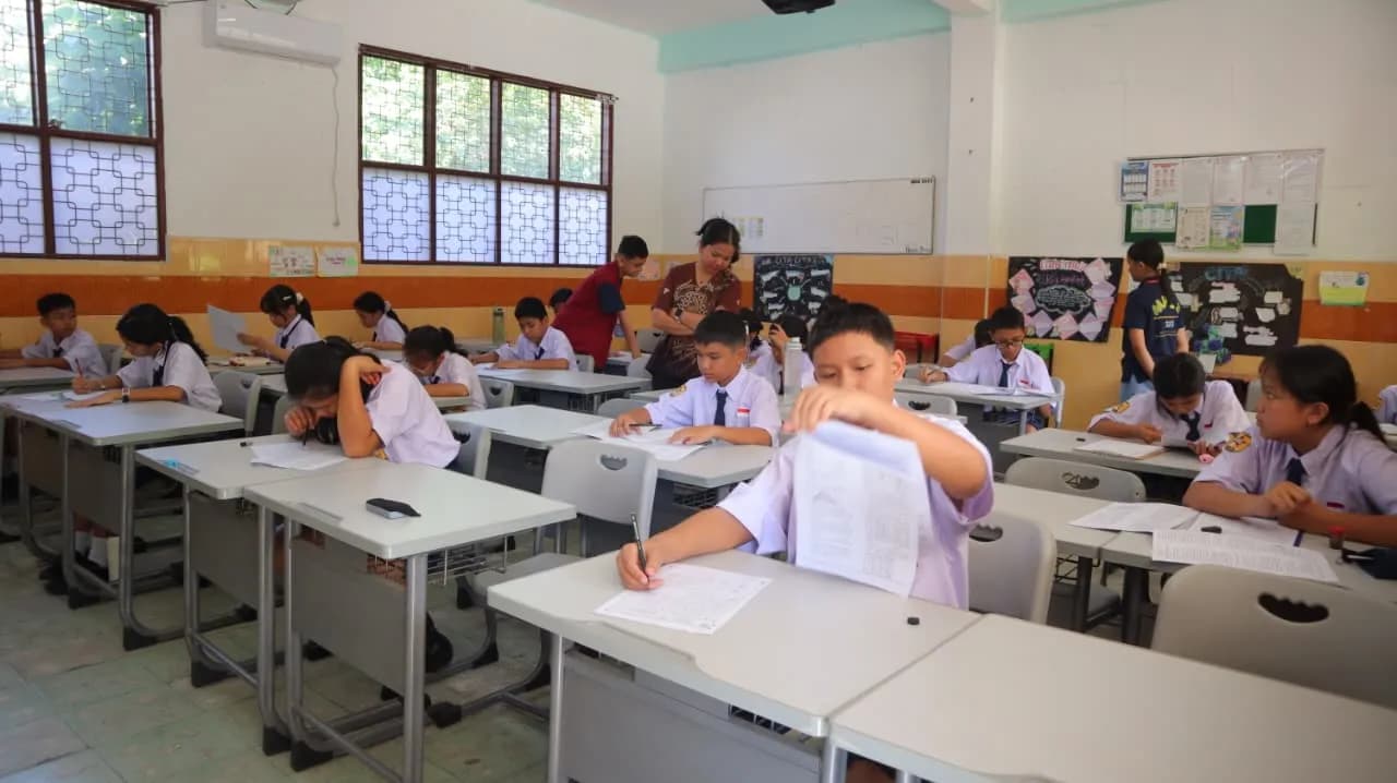 MPLS Hari Pertama: Upacara Pembukaan, Pengenalan Sekolah, dan Pembentukan Karakter Peserta Didik 8
