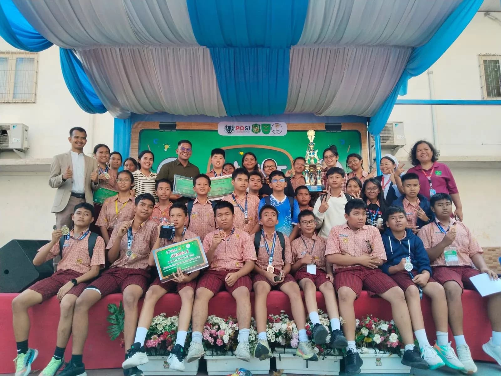 SMP RK Bintang Timur Pematangsiantar Raih Juara Umum I pada Math and Science Competition 2026 di St. Thomas 2 Medan 3