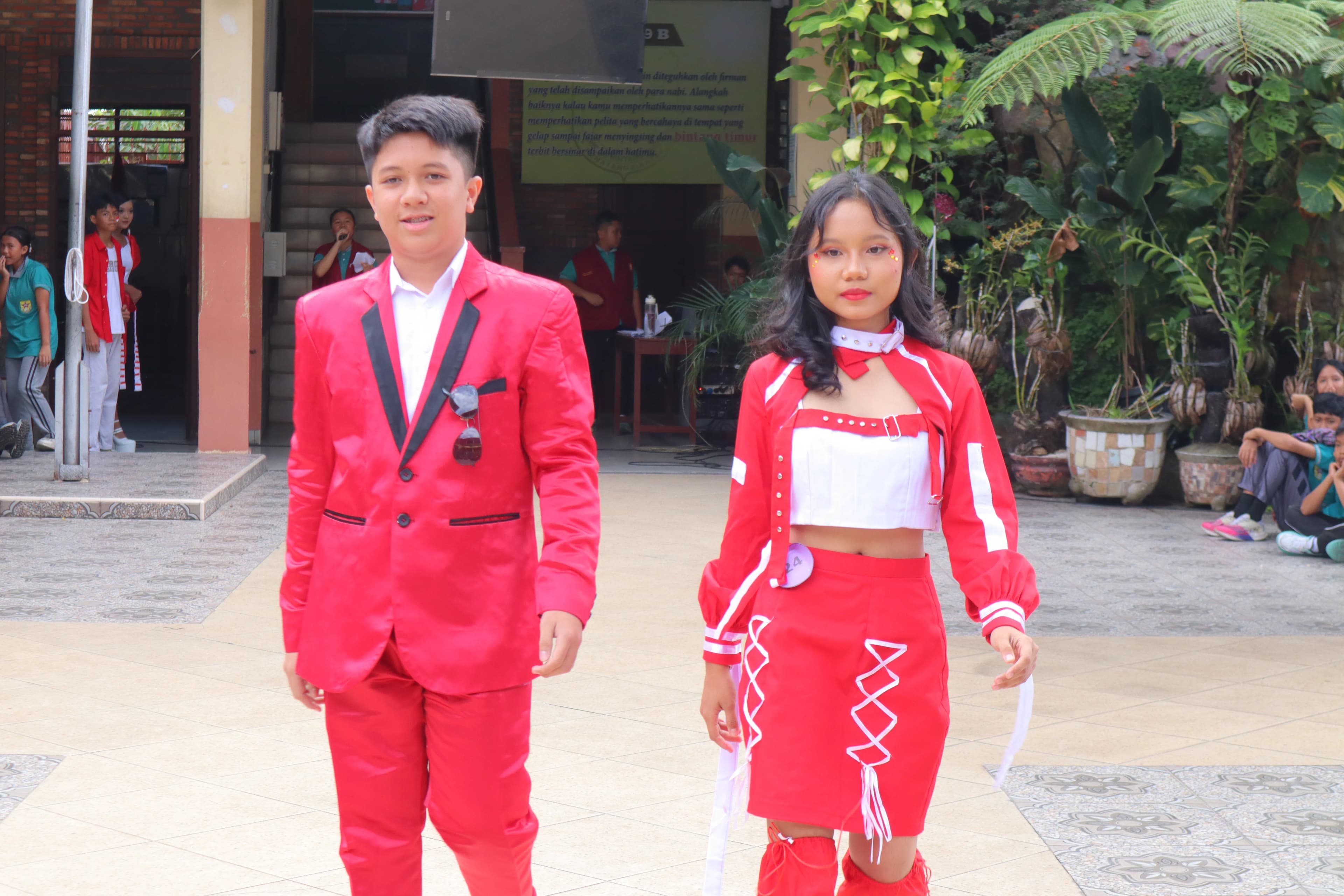 Semarak HUT ke-81 Kemerdekaan RI, SMP RK Bintang Timur Pematangsiantar Gelar Beragam Perlombaan 6